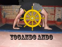 Chakor Yogando en Chakrasana